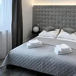 Πανσιόν Rosa Park 3*